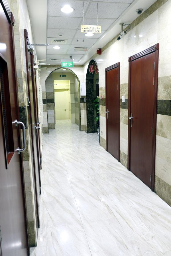 دبي Al Amana Hotel المظهر الخارجي الصورة